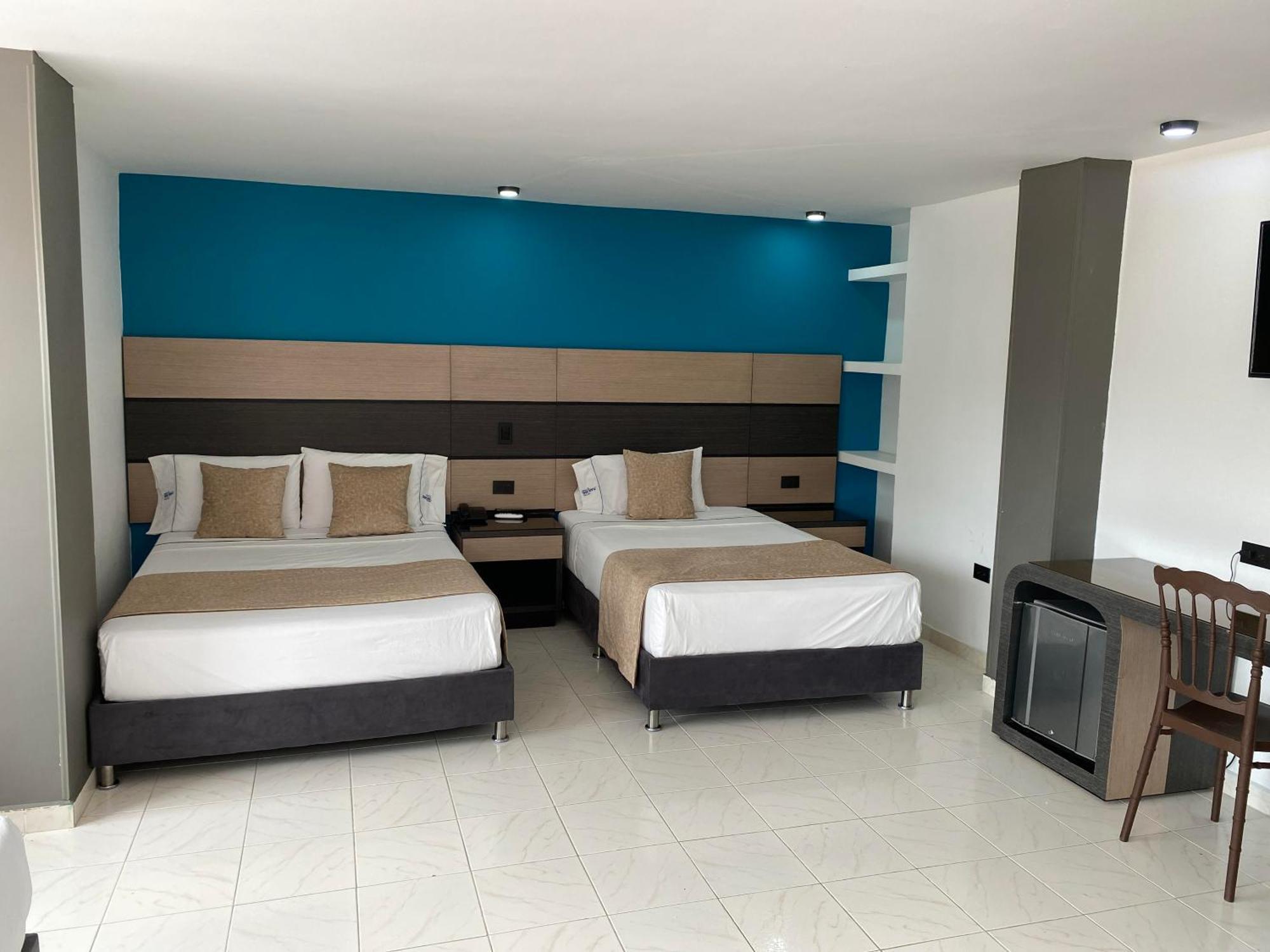 Hotel Plaza Real Ocaña Екстериор снимка